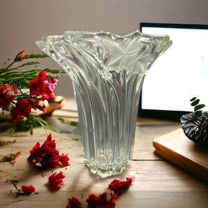 Vintage Glass Mikasa Vase Parisian with Frosted Ivy Accents Elegant Clear Glass